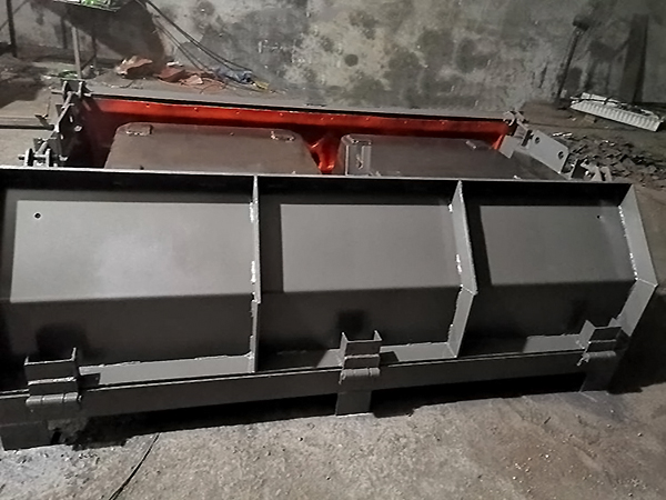 生態(tài)框模具