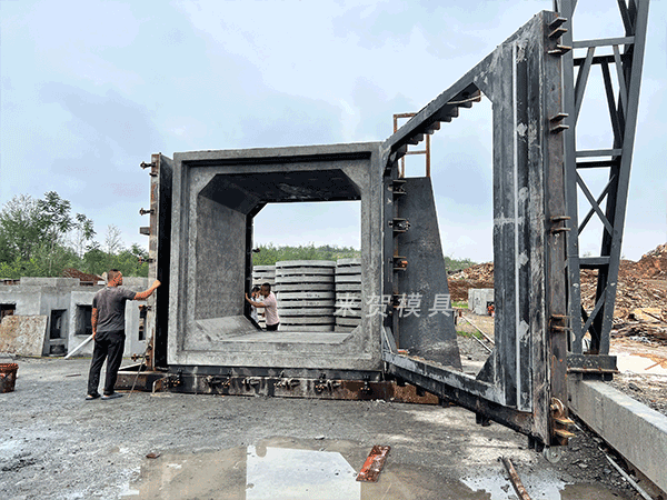 電力綜合管廊模具
