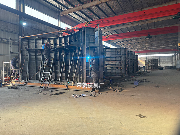 風(fēng)電塔筒模具廠家 風(fēng)電塔筒模具廠家