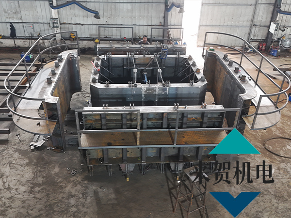 矩形頂管管節模具